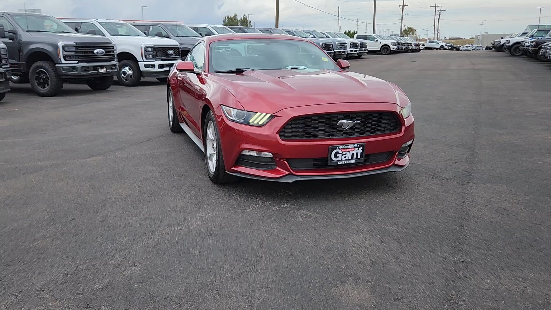 Certified 2017 Ford Mustang Coupe RWD image 4