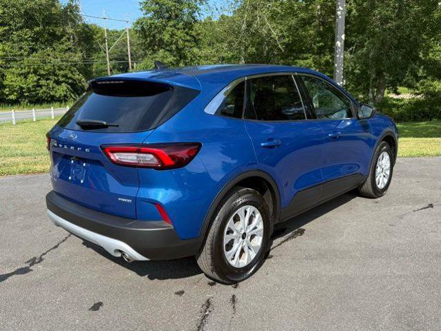 Certified 2023 Ford Escape Active image 4