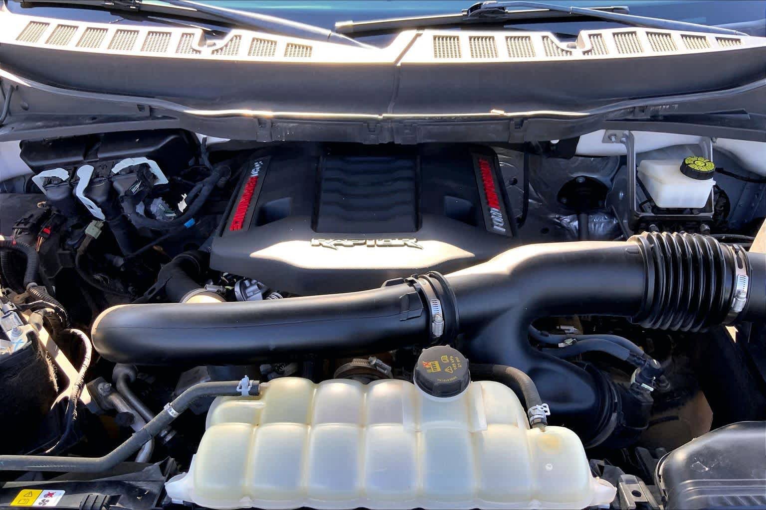 Certified 2023 Ford F150 Raptor AWD/4WD image 32