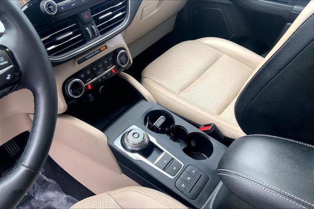 Certified 2021 Ford Escape Titanium image 16