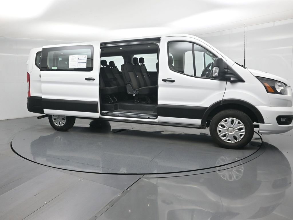 Certified 2023 Ford Transit 350 XLT image 4