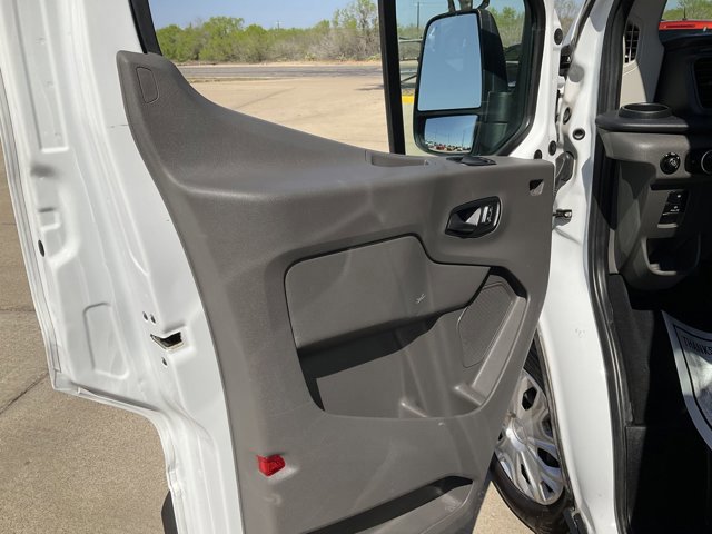 Certified 2022 Ford Transit 350 XLT RWD image 9