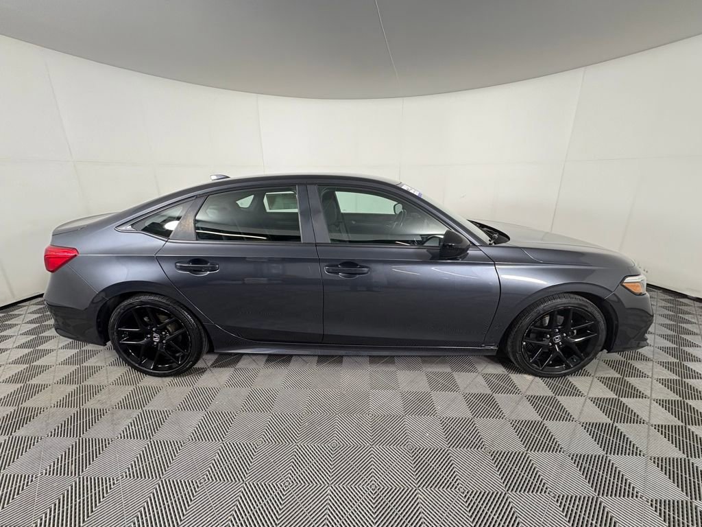 Used 2022 Honda Civic Sport image 6