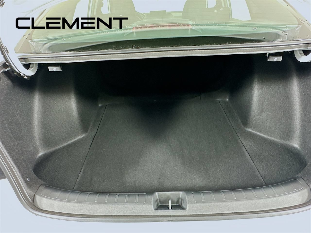 Used 2025 Honda Civic Sport image 11