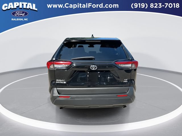 Used 2025 Toyota RAV4 LE AWD/4WD image 7