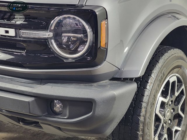 Certified 2023 Ford Bronco Outer Banks AWD/4WD image 11
