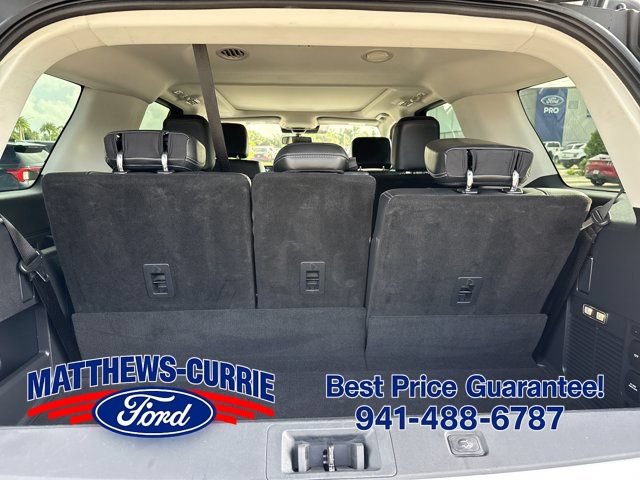 Certified 2025 Ford Expedition Platinum AWD/4WD image 14