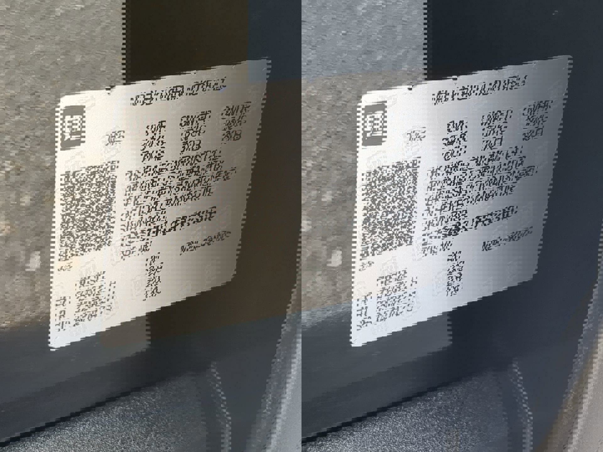 Used 2023 Cadillac Escalade Premium Luxury image 67