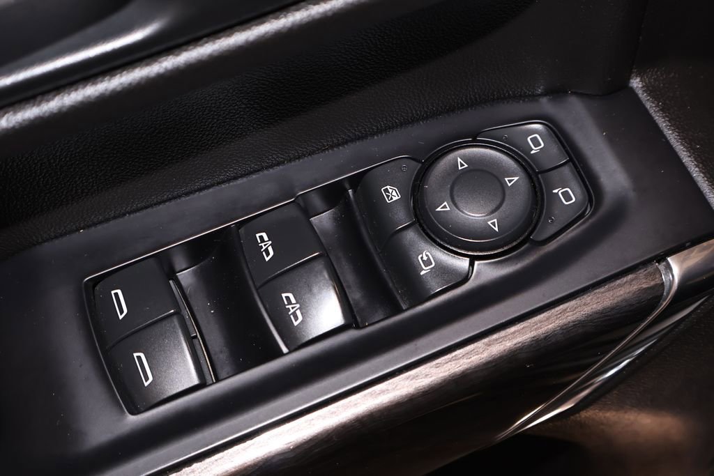 Used 2020 Chevrolet Silverado 1500 LTZ image 16