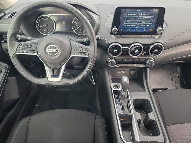 Used 2023 Nissan Sentra SV image 13
