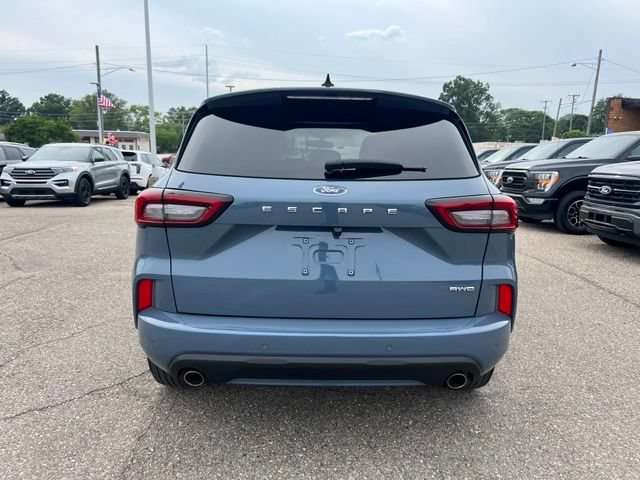 Certified 2024 Ford Escape ST-Line w/ Tech Pack #1 AWD/4WD image 5