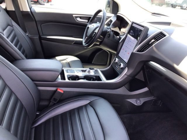 Certified 2023 Ford Edge SEL w/ Convenience Package AWD/4WD image 11