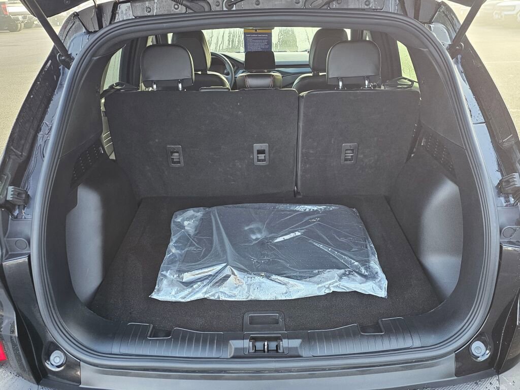 Certified 2025 Ford Escape ST-Line image 10
