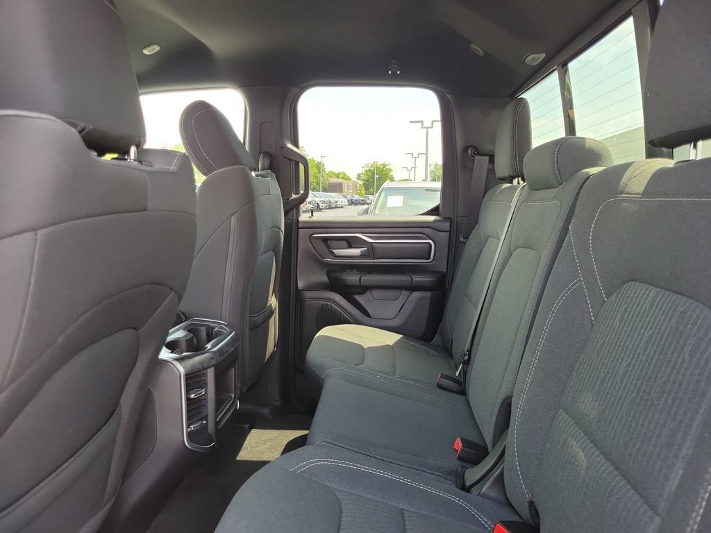 Used 2022 RAM 1500 Big Horn AWD/4WD image 14