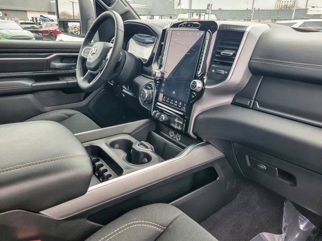 Used 2025 RAM 1500 Big Horn AWD/4WD image 28