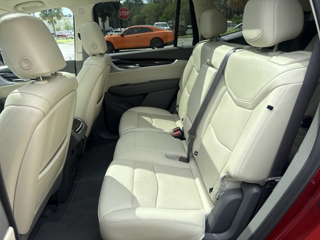 Used 2021 Cadillac XT6 Premium Luxury FWD image 18