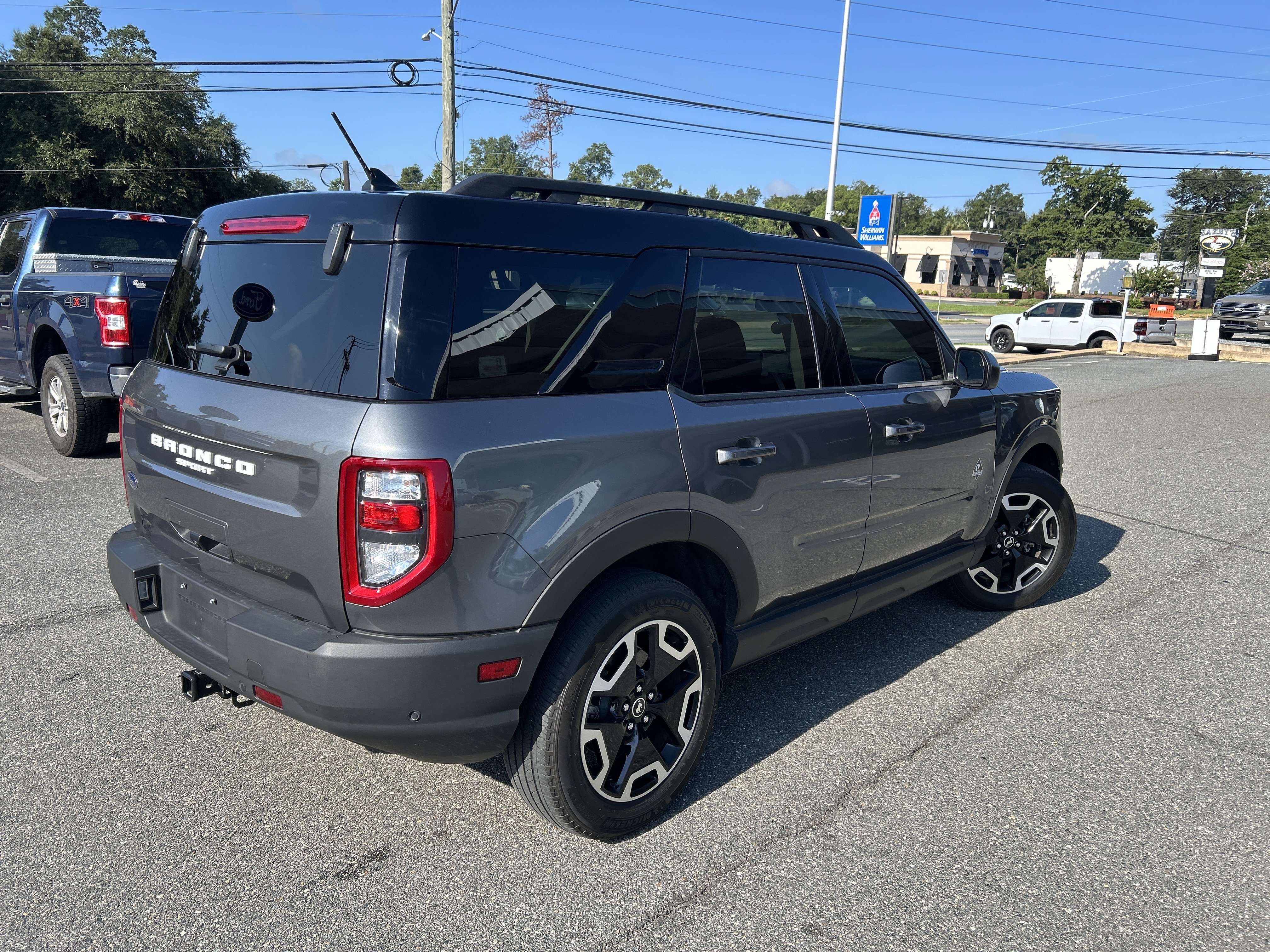 Certified 2022 Ford Bronco Sport Outer Banks w/ Tech Package AWD/4WD image 8