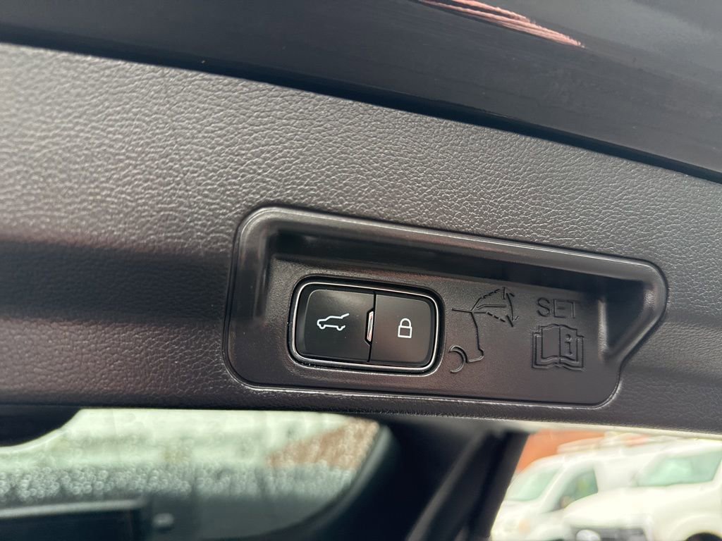 Certified 2021 Ford Explorer Timberline image 14