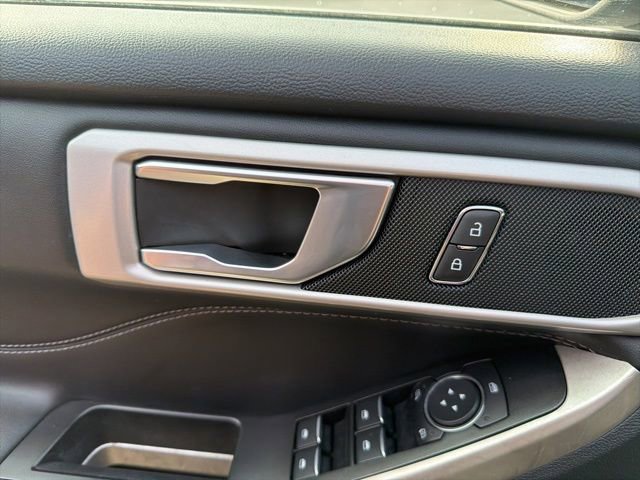 Certified 2022 Ford Explorer XLT w/ Equipment Group 202A image 25