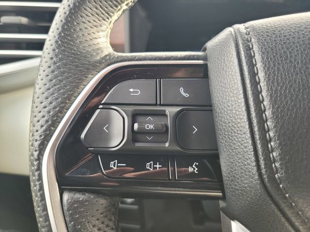 Used 2023 Toyota Sequoia Capstone image 27