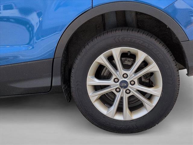 Certified 2017 Ford Escape SE w/ SE Cold Weather Package image 14