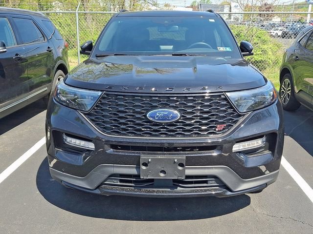 Certified 2023 Ford Explorer ST w/ Equipment Group 401A AWD/4WD image 5