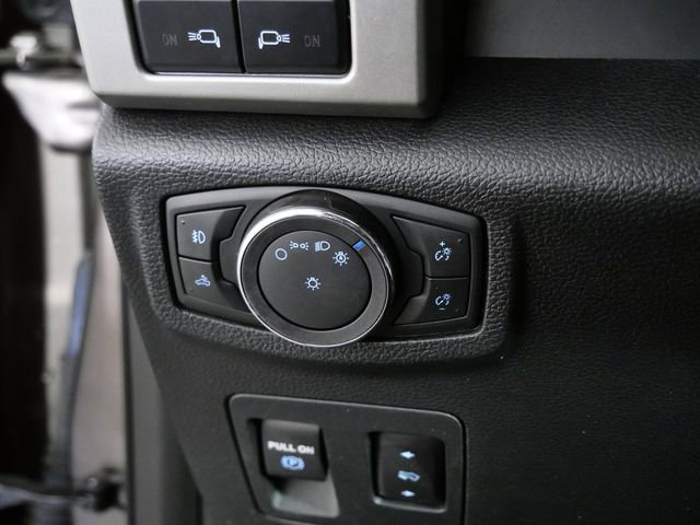 Certified 2018 Ford F150 Lariat w/ Equipment Group 502A Luxury AWD/4WD image 27