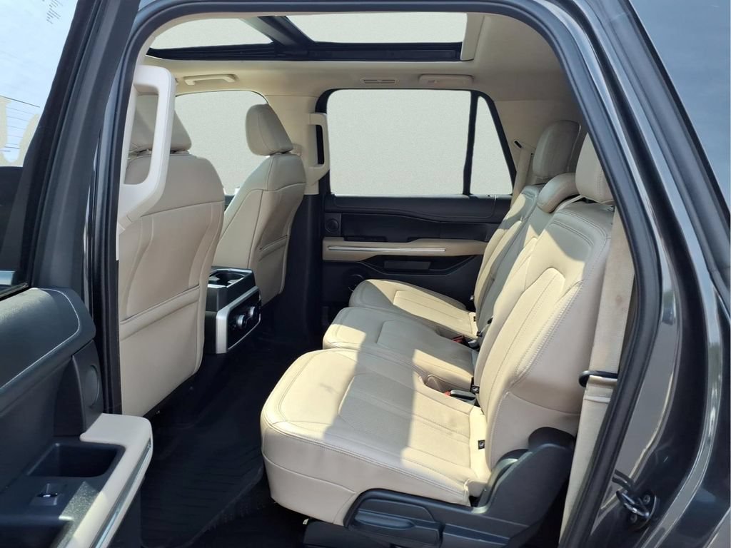 Certified 2022 Ford Expedition Max Limited AWD/4WD image 11