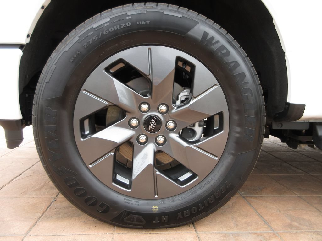 Certified 2024 Ford F150 Lightning Flash AWD/4WD image 8