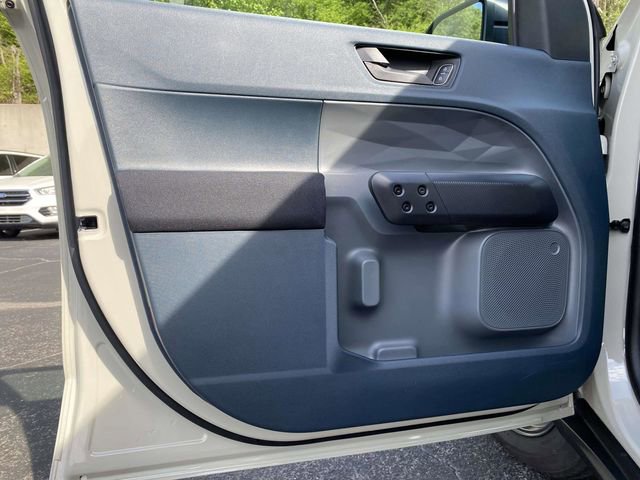 Certified 2025 Ford Maverick XL w/ Equipment Group 102A image 16