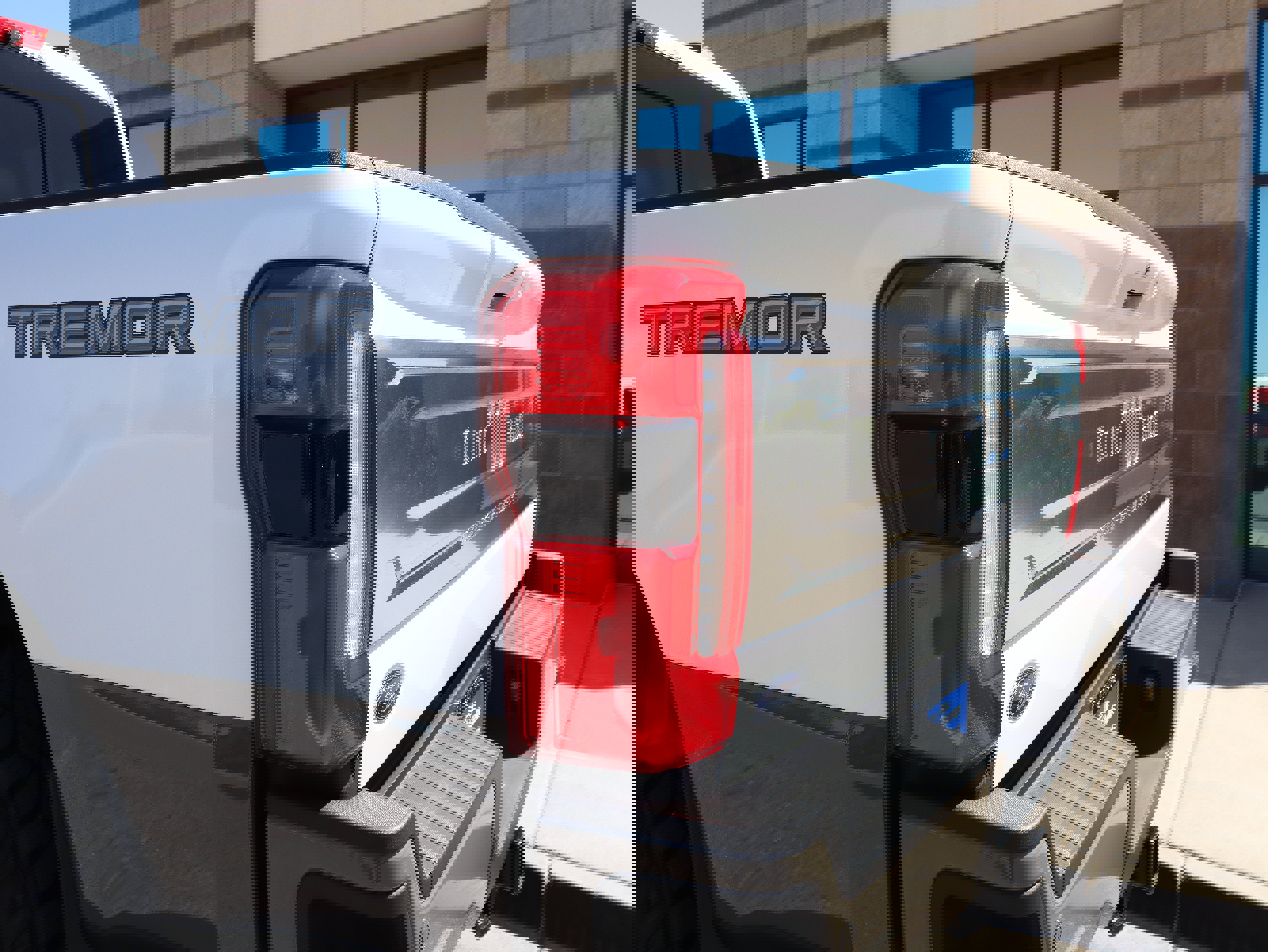 Certified 2026 Ford F350 King Ranch w/ Tremor Off-Road Package AWD/4WD image 18