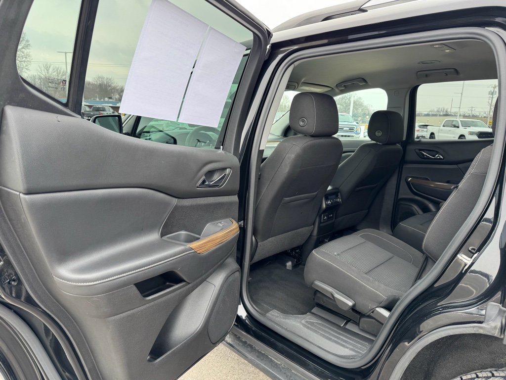 Used 2023 GMC Acadia SLE w/ Driver Convenience Package image 25