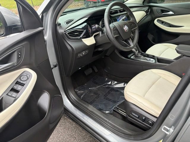 Used 2023 Buick Encore GX Preferred w/ Cold Weather Comfort Package FWD image 14