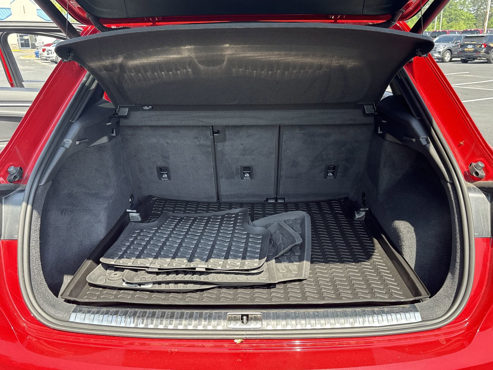 Used 2024 Audi Q3 2.0T Premium Plus w/ Premium Plus Package AWD/4WD image 28