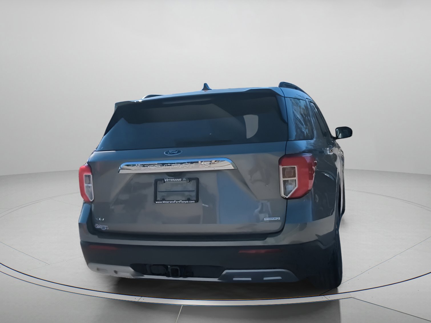 Certified 2020 Ford Explorer XLT w/ Equipment Group 202A image 20