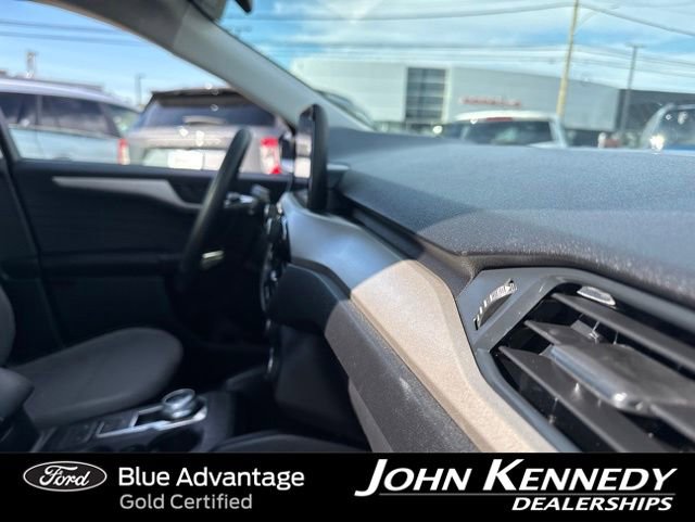 Certified 2022 Ford Escape SE w/ SE Sport Appearance Package AWD/4WD image 28