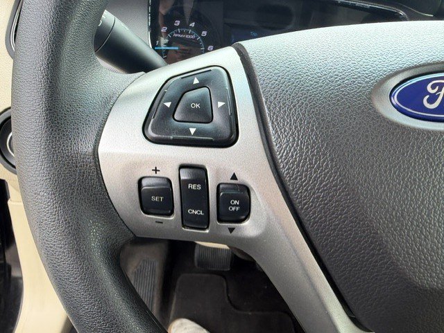 Certified 2018 Ford Taurus SE FWD image 15