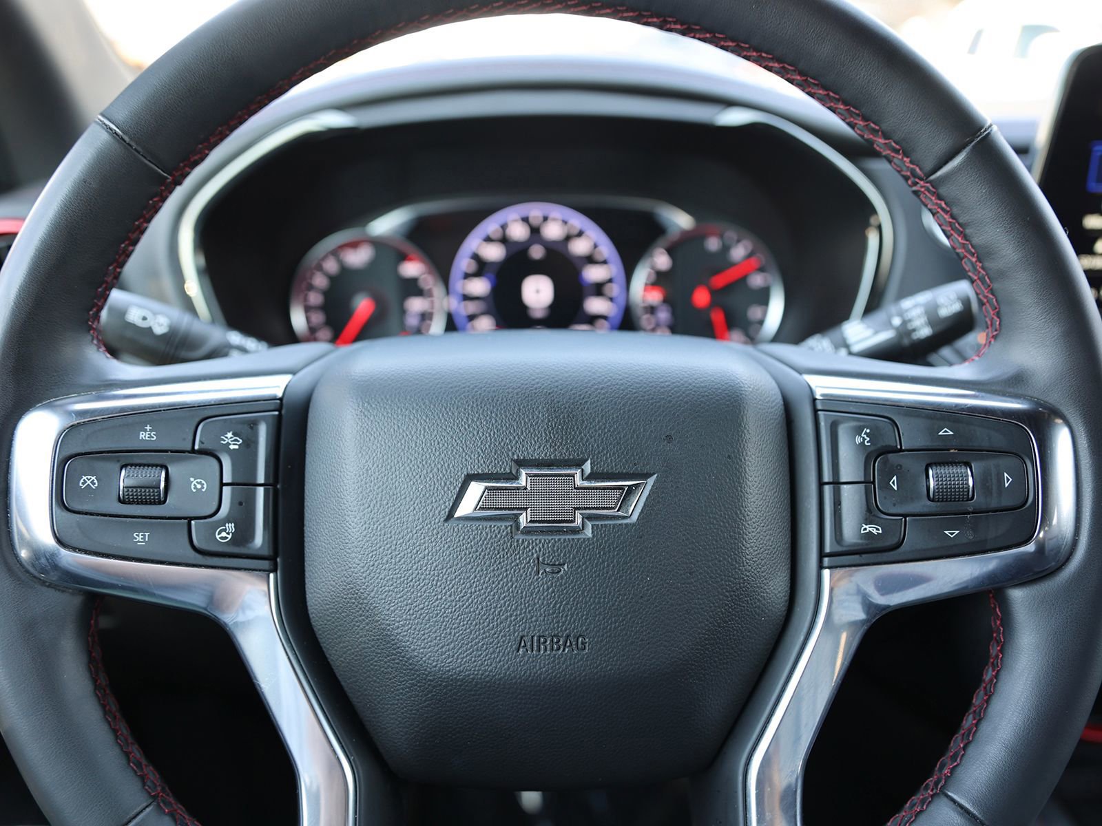 Used 2023 Chevrolet Blazer RS w/ Driver Confidence II Package image 43