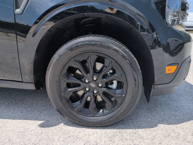 Certified 2024 Ford Maverick XLT w/ XLT Luxury Package FWD image 12