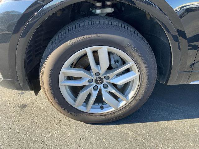 Used 2024 Audi Q5 2.0T Premium w/ Convenience Package image 25