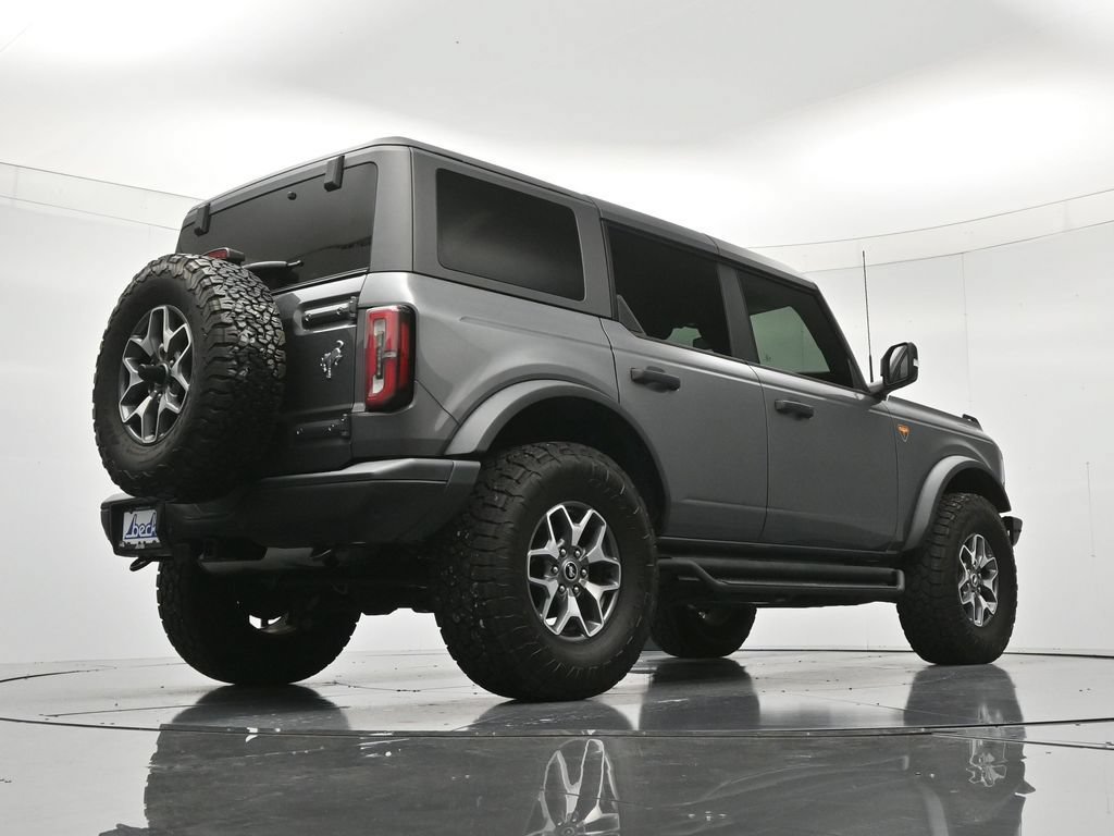 Certified 2022 Ford Bronco Badlands AWD/4WD image 39
