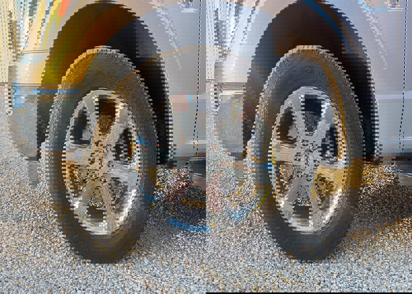 Certified 2022 Ford F150 Lariat w/ Equipment Group 502A High image 19