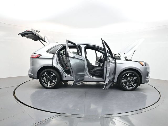 Certified 2023 Ford Edge ST w/ Cargo Accessory Package AWD/4WD image 47