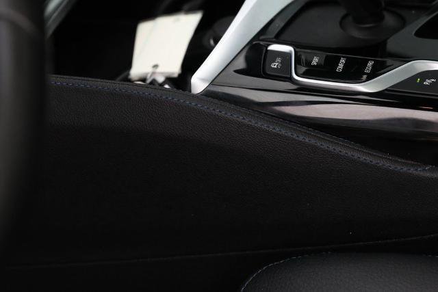 Used 2019 BMW 540i xDrive image 22