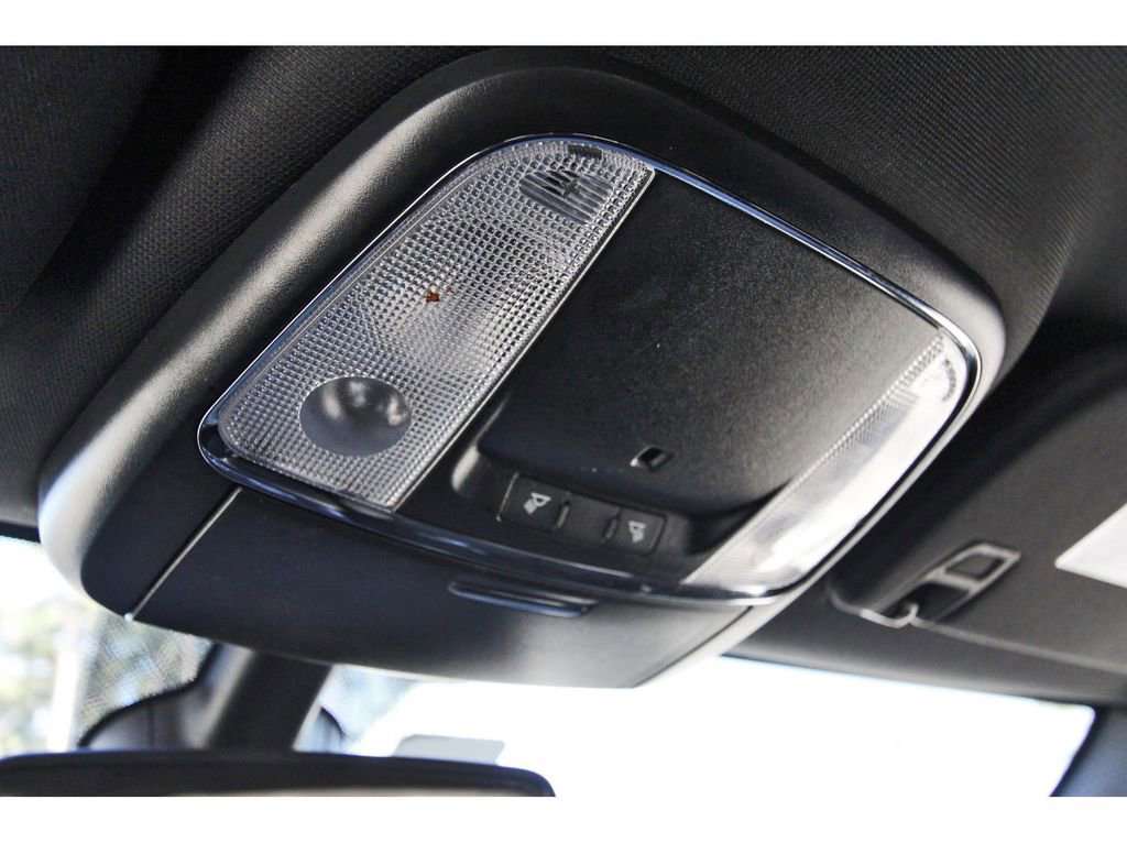 Used 2020 Jeep Grand Cherokee Laredo w/ 18" Wheel & 8.4" Radio Group image 25