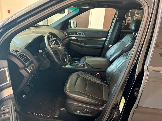 Certified 2017 Ford Explorer Platinum AWD/4WD image 12