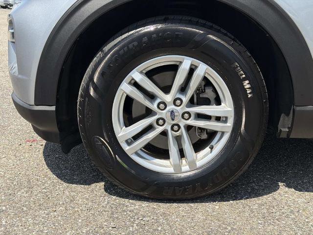 Certified 2022 Ford Explorer XLT w/ Equipment Group 202A image 28