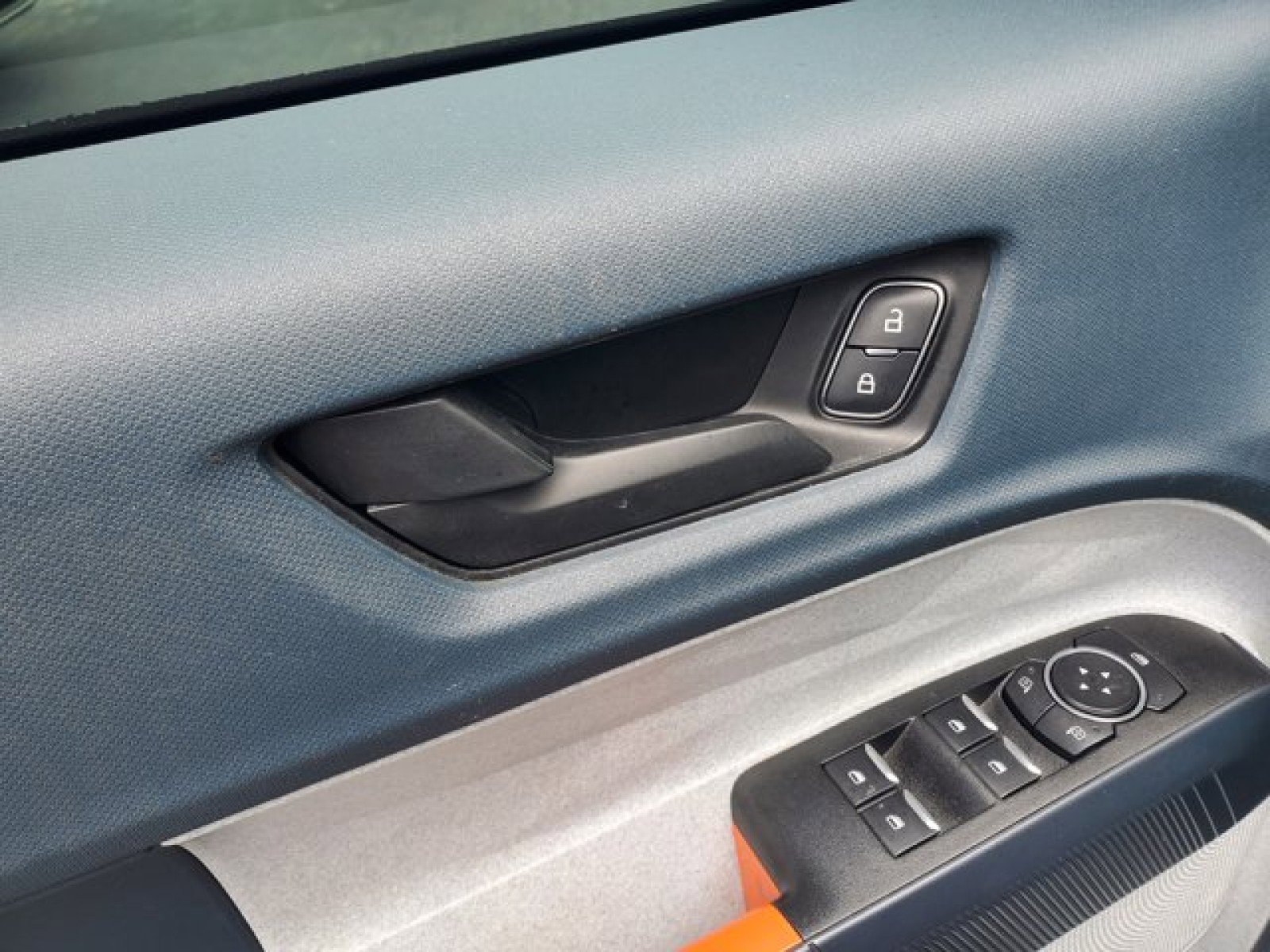 Certified 2022 Ford Maverick XLT w/ XLT Luxury Package FWD image 14