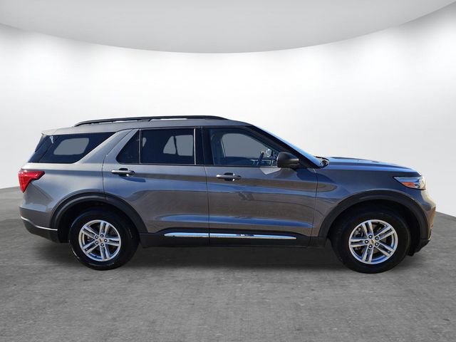 Certified 2022 Ford Explorer XLT image 5