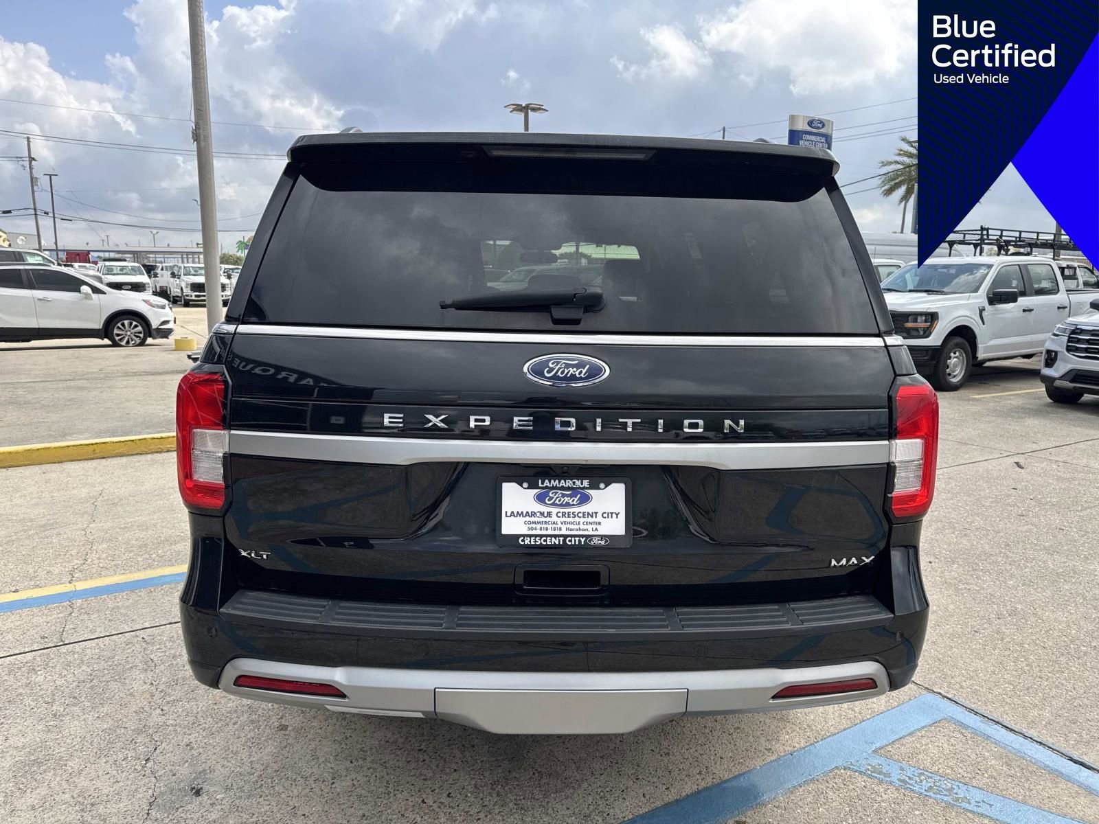 Certified 2024 Ford Expedition Max XLT image 5